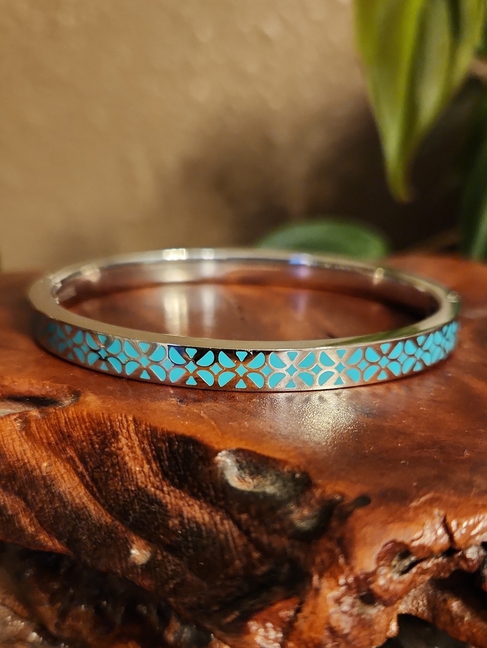 Fossil Silver-Tone Bracelet with Turquoise Colored Inlay EUC